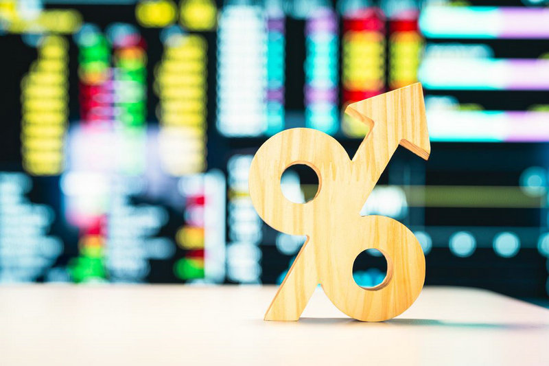 ͬ�˻�����׬���٣�����ͬ�˻���������Ϣ��