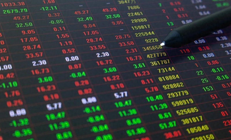 ���ȹ�100��Ԫ��Ϣ�ʰٷ�֮12�����ȹɵĹ�Ϣ�ʾ����ʱ��ɱ���