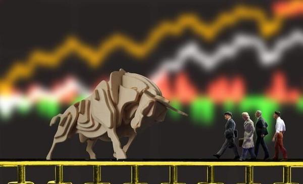 ��������20�꿪ʼ���IPO  ֵ���ڴ���