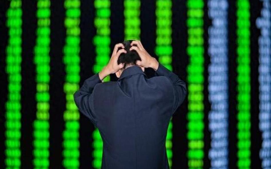 �����˸�����������2.17% �����ʽ�����-4.68��Ԫ