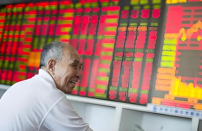 ��Ʊ�ֱʳɽ������ѣ���Ʊ������һ���Ƕ��٣�